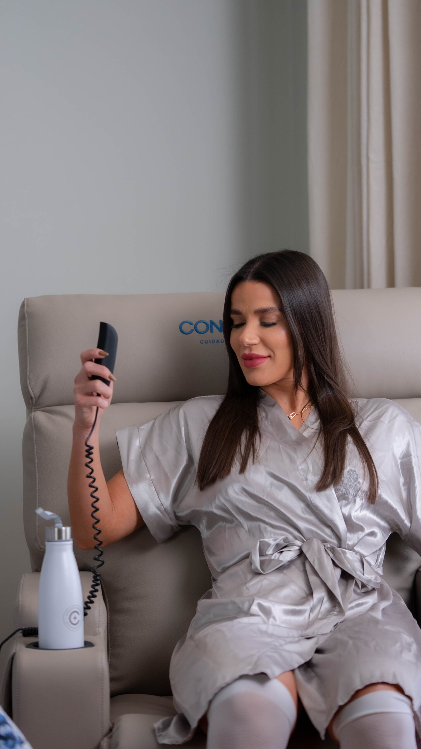 Conforto em casa: comparando poltronas tradicionais e elétricas para quem precisa de cuidado especial